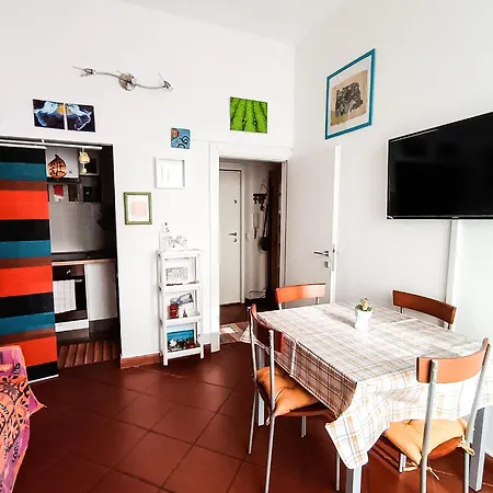 Cozy art studio-3